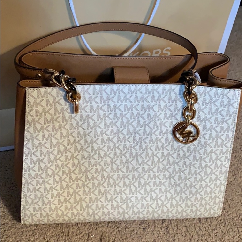 Authentic Michael Kors purse